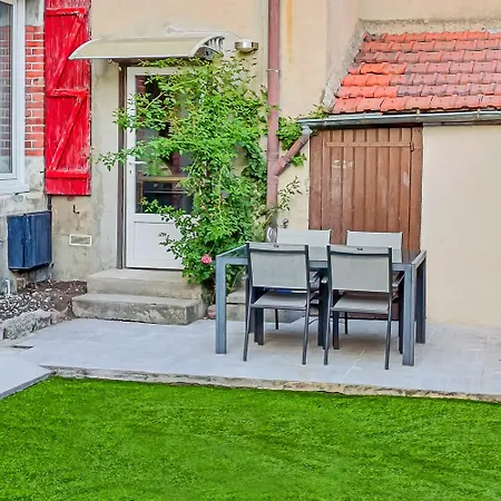 Le Victor Hugo & Son Jardin Apartmán *