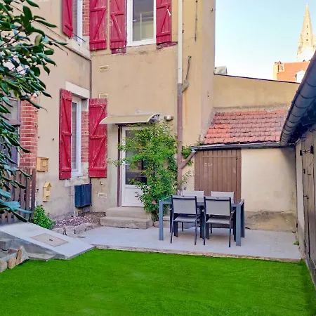 Le Victor Hugo & Son Jardin * Montluçon