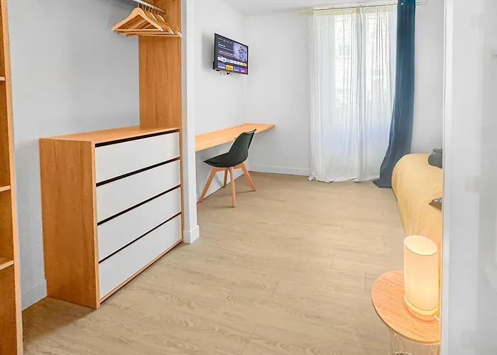 Le Victor Hugo&son Jardin *